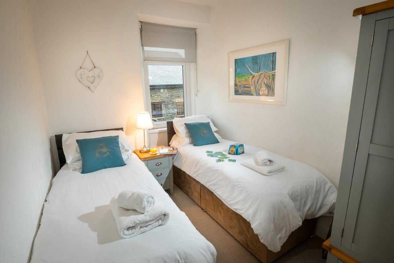 Woodland Cottage - Private Courtyard - Pet Friendly Retreat In The Heart Of Уиндермир Экстерьер фото